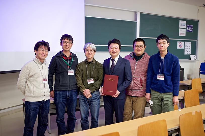 周啓東さんと LHCf 共同研究者