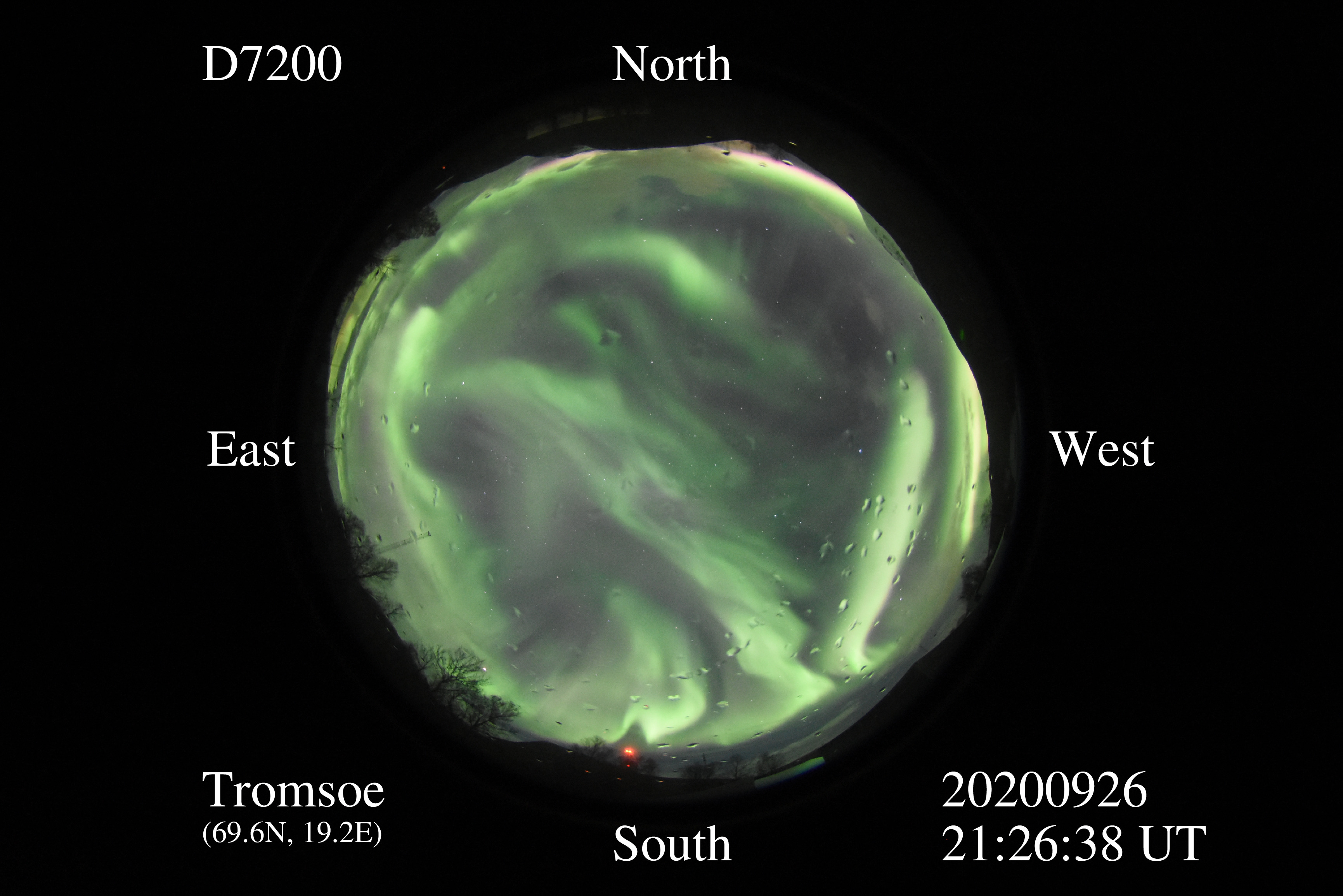 D7200_20200926212638_green_arcs.jpg