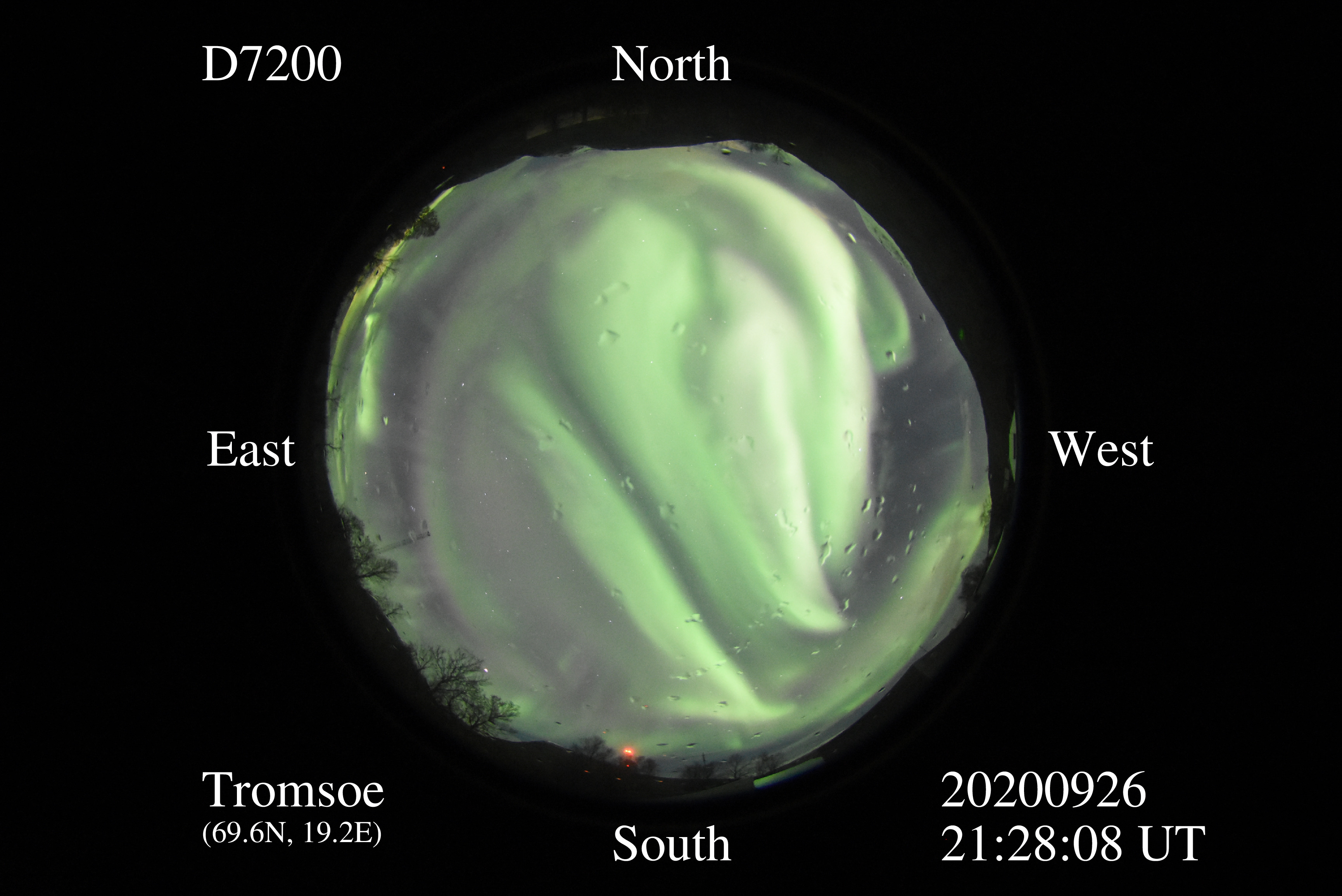 D7200_20200926212808_green_arcs.jpg