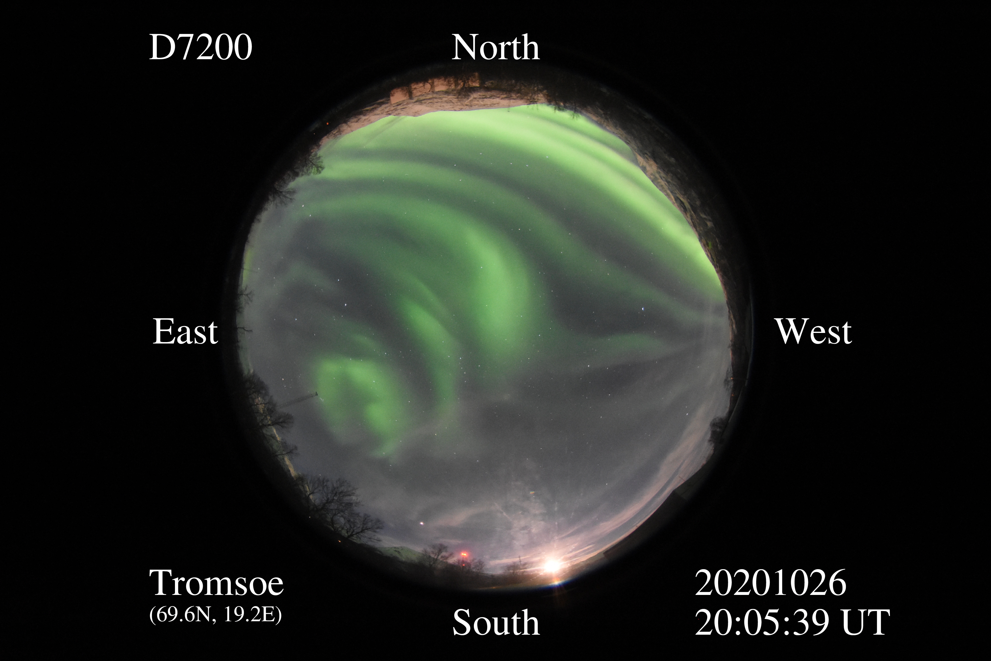 D7200_20201026200539_green_arcs.jpg
