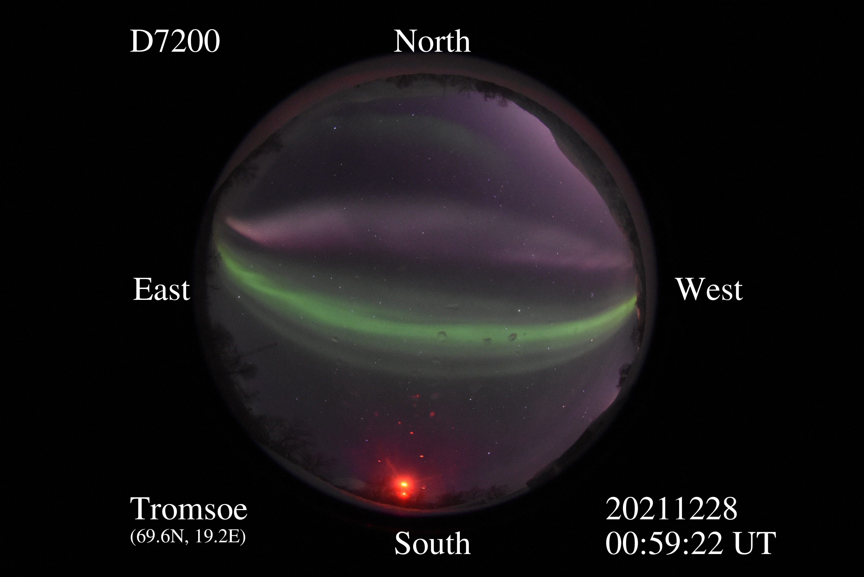 D7200_20211228005922_green_purple_arcs.jpg